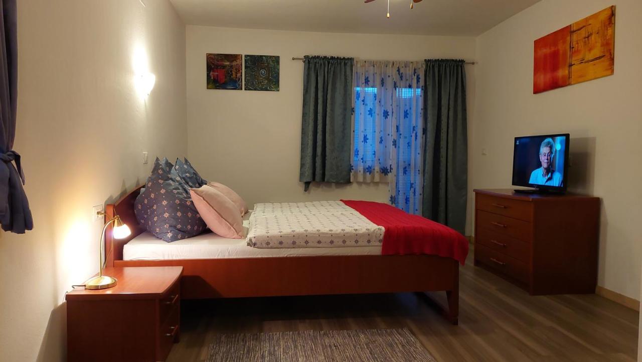 Rooms Ravnik Блед Экстерьер фото