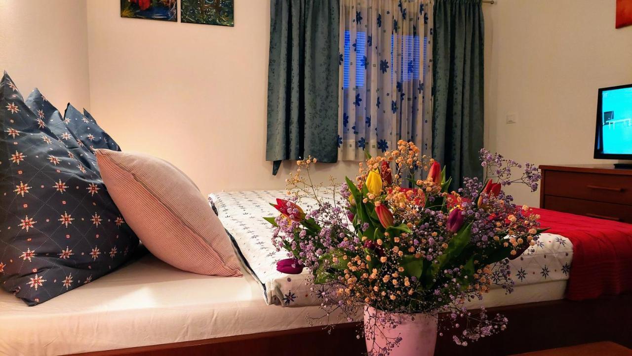 Rooms Ravnik Блед Экстерьер фото